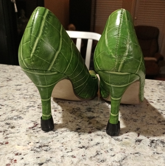 My husband hates them! - Picture 4 of 4